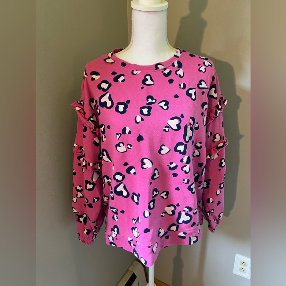 Crown & Ivy Valentine’s Double Ruffle Heart Print Sweatshirt